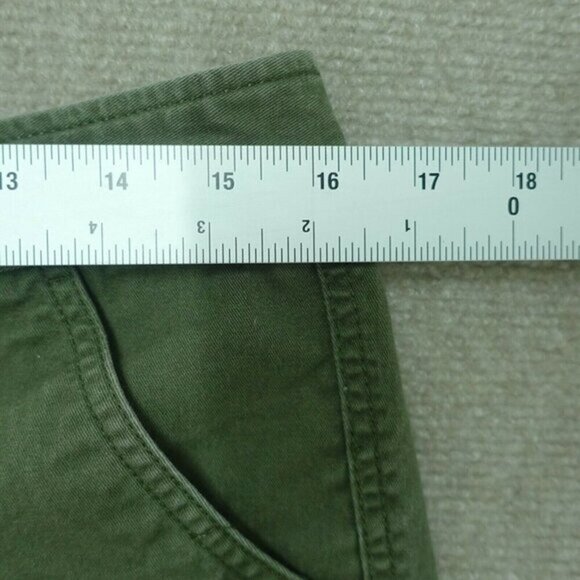 Dockers Capri Pants  Cropped Women's 8 Dark Green Cotton Short‎ - Picture 3 of 5